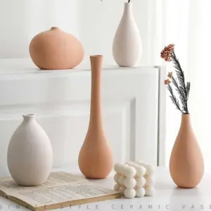 Minimalist Ceramic Boho Vase - 