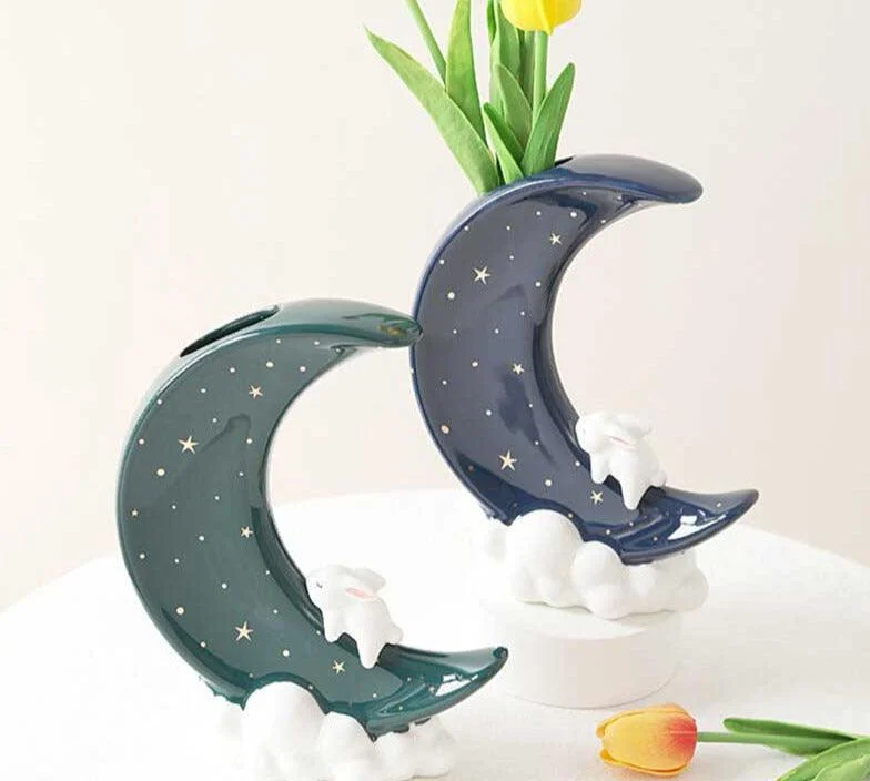 Minimalist Ceramic Moon Flower Vase -