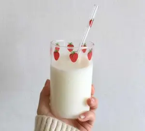 Minimalist Heat Resistant Strawberry Glass Cups with Glass Straw