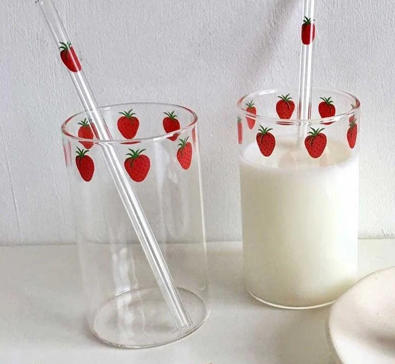 Minimalist Heat Resistant Strawberry Glass Cups with Glass Straw -