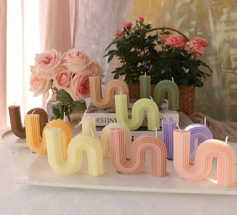 Minimalist Scented S Shaped Wavy Candles -