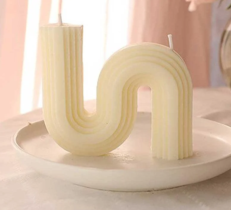 Minimalist Scented S Shaped Wavy Candles -