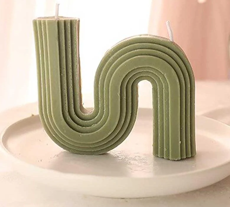 Minimalist Scented S Shaped Wavy Candles -