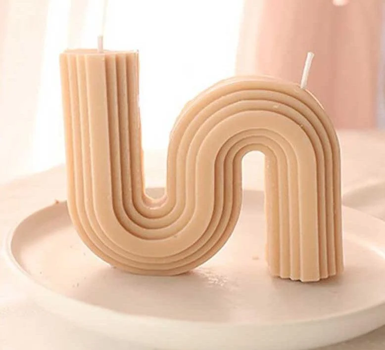 Minimalist Scented S Shaped Wavy Candles -