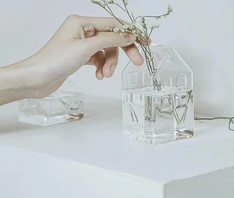 Minimalist Small House Shaped Glass Vase -