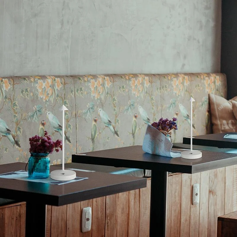 Minimalistic Cordless Touch Led Lamp -