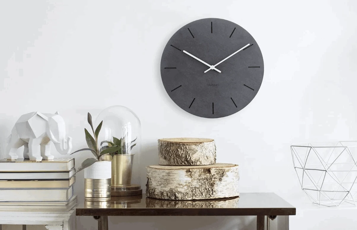 Minimalistic Simple Silent Wall Decoration Clock -