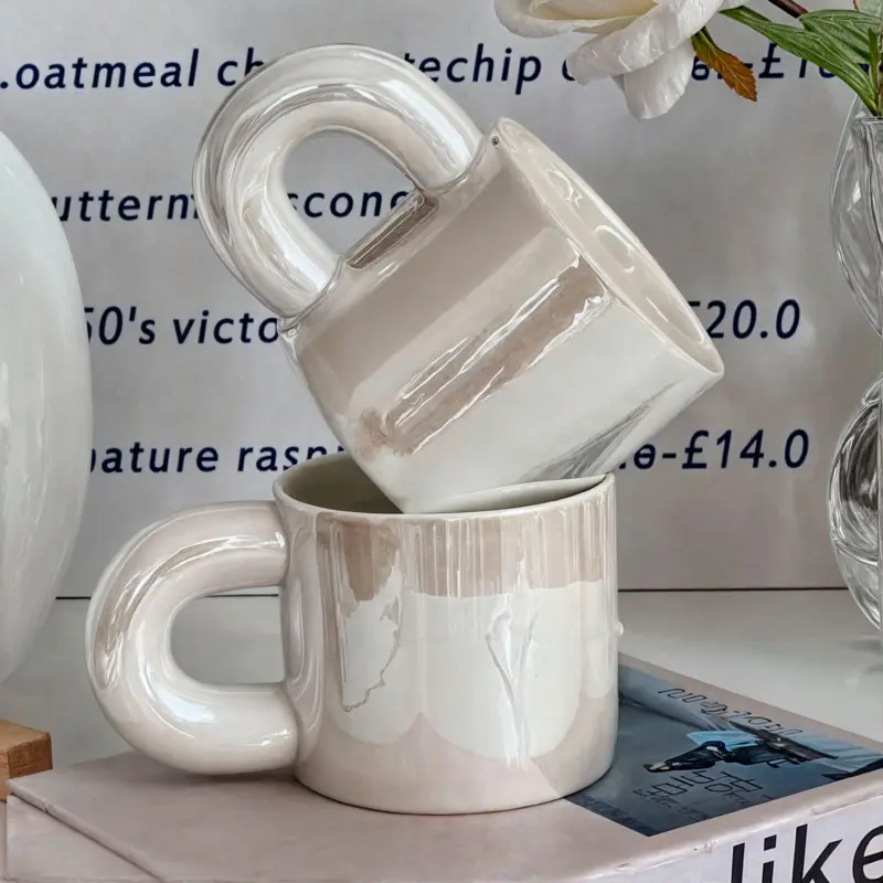 Minimalistiridescentmug-Homeko1 Minimalistiridescentmug Homeko1