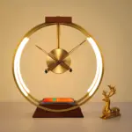 MinimalistischeLED TischuhrlampemitkabelloserLadefunktion ModernesDesignundhochwertigeMaterialien3