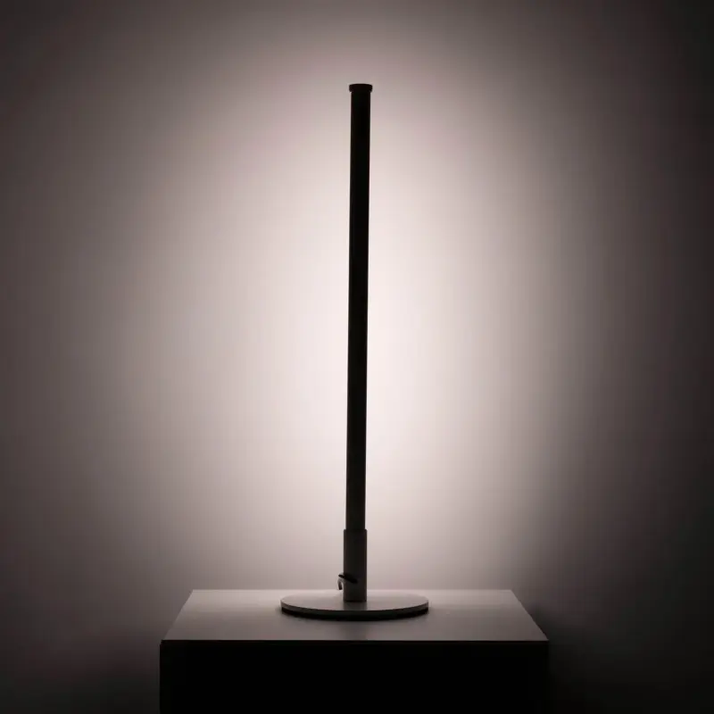 MinimalistischeLegerLEDTischlampe ModerneEleganz5