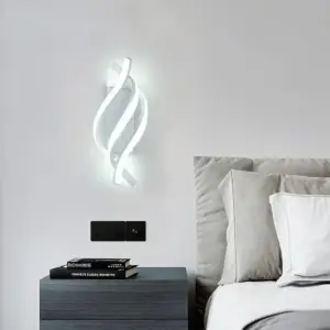 TwistBeam | Contemporary Spiral Wall Lamp