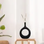 ModernArtHollowFlowerVase Homeko5