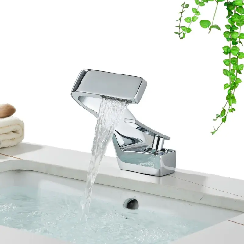 ModernCurvedFaucet Homeko3