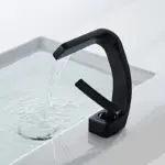 ModernCurvedFaucet-Homeko6 ModernCurvedFaucet Homeko6