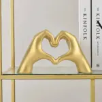 ModernHeartGestureSculpture Homeko1