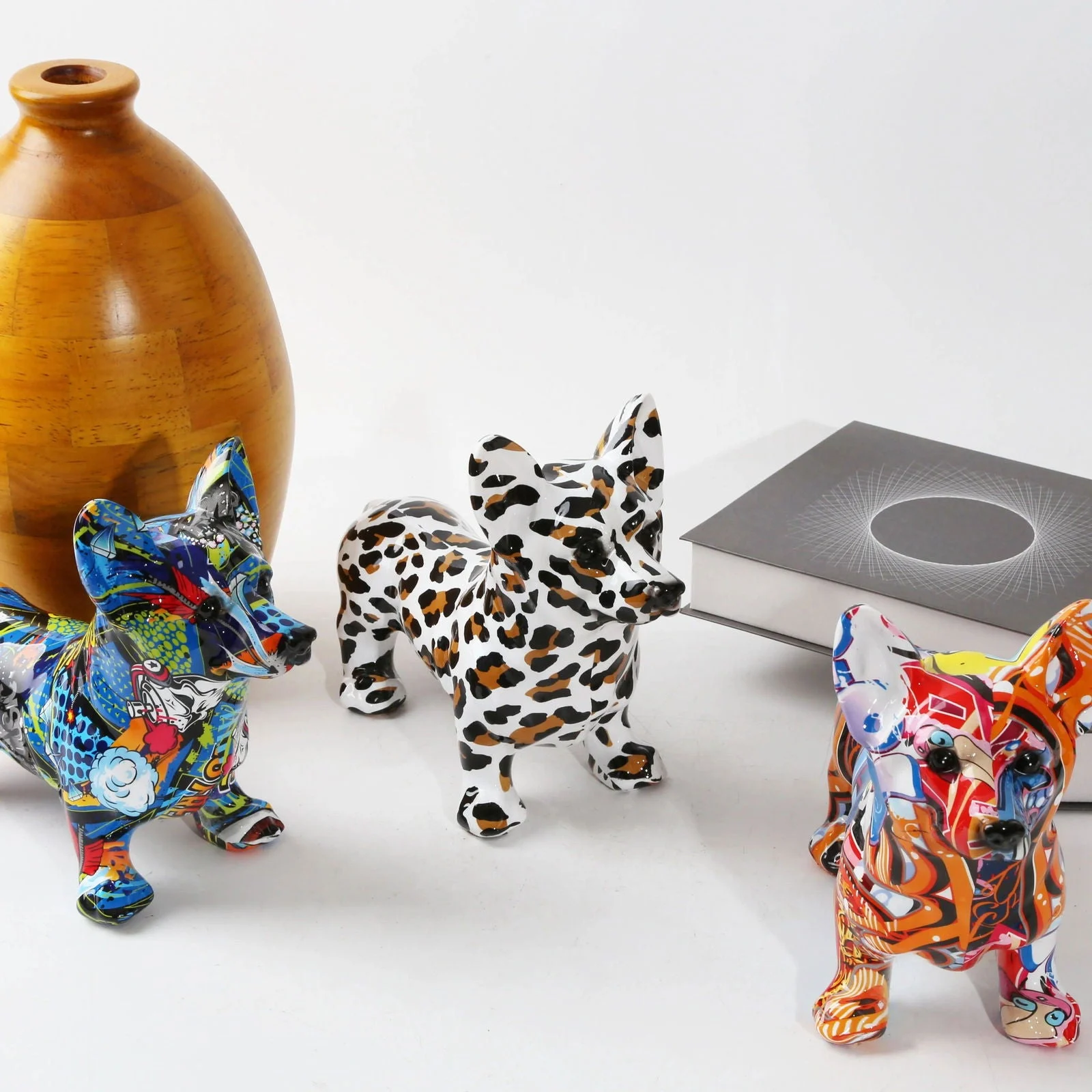 Modern Art Graffiti Corgi Dog Painting Resin Crafts Sculptures and Statues Crafts Gift -