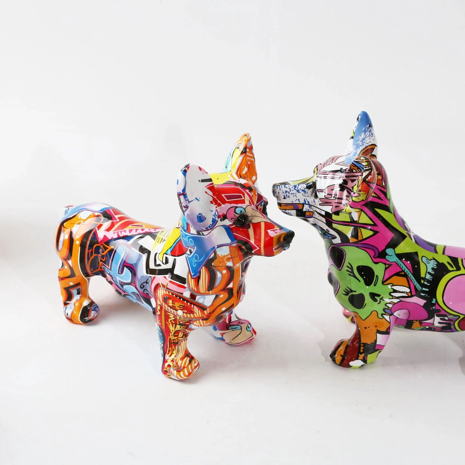 Modern Art Graffiti Corgi Dog Painting Resin Crafts Sculptures and Statues Crafts Gift -
