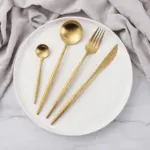 Modern Dinnerware 24 Piece Set