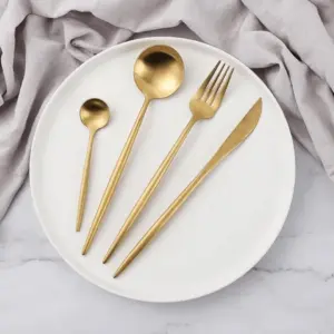 Modern Dinnerware 24 Piece Set