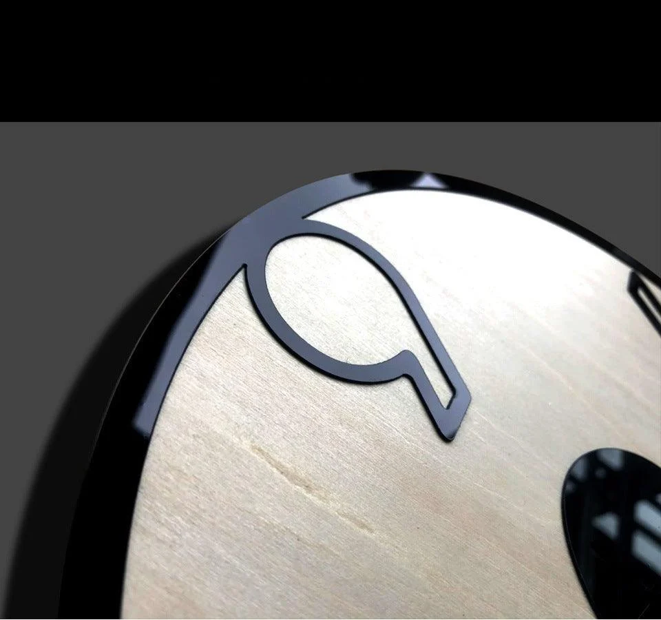 Modern Noiseless Wall Décor Clock for Home -