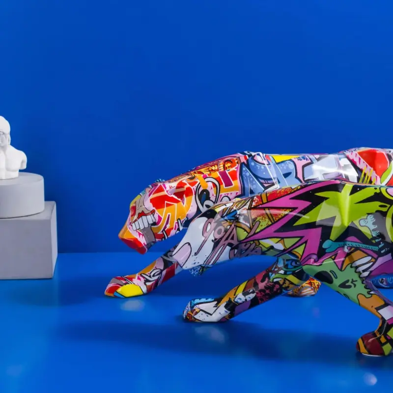 Modern Painted Graffiti Leopard Sculptures and Statues Office Ornaments Resin Crafts