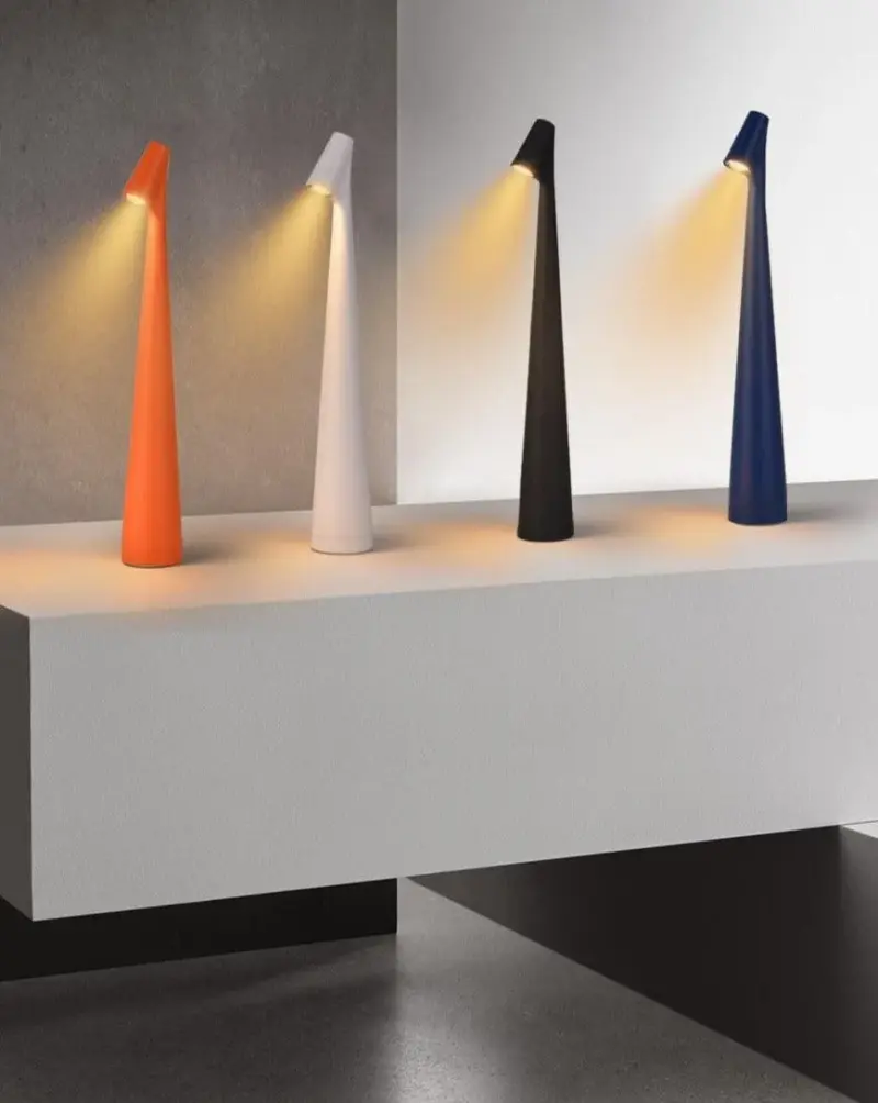 Modern Studio Pin Light dimming Lamp