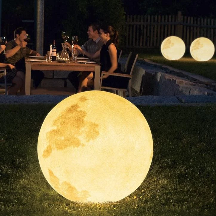 Moon Outdoor Light -