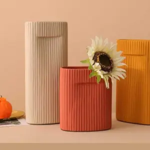 Morandi Ceramic Ripple Flower Vase - 