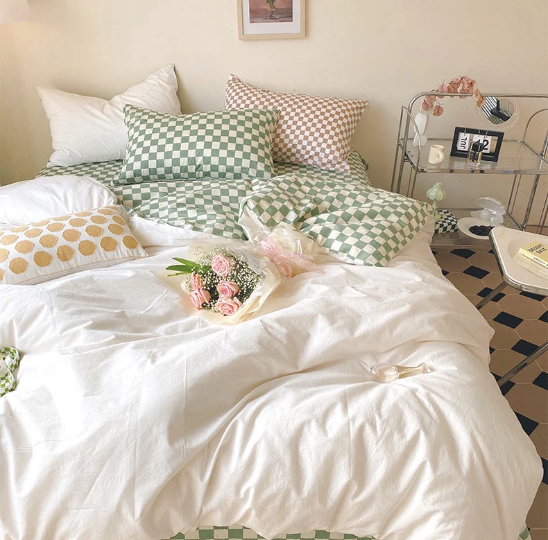 Retro Cheker Pattern Bedsheets For Aesthetic Room