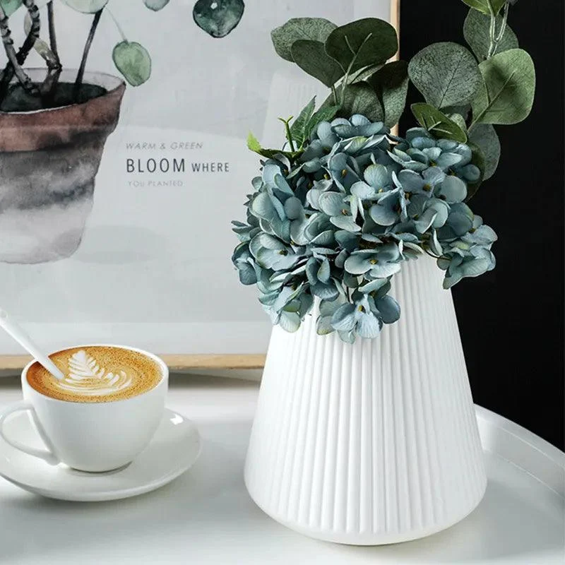 Morandi Plastic Vase: Modern Origami Home Decor -
