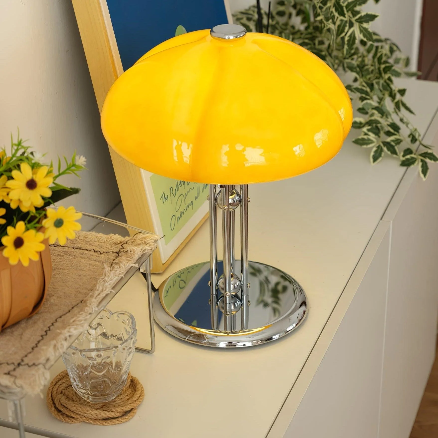 Mushroom Bauhaus Table Lamp 18