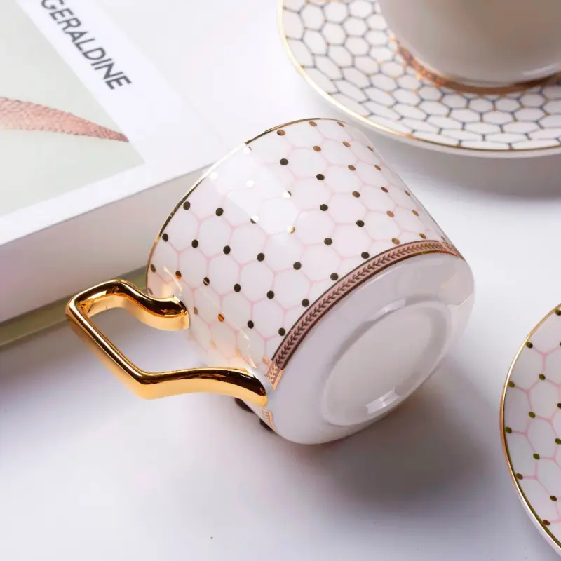 Nordic Bone China Coffee Cup Saucer Spoon Set 200ml British Cafe Porcelain Tea Cup Advanced Ceramic 15a55edb ace3 4d9d 8ccd b277eac7fc64