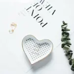 Nordic Ceramic Love shape Jewelry Dish Plates Rings Round Snack Candy Heart shaped Storage Tray Snack bfc911e8 0d82 496d 8531 b2e653780e1f