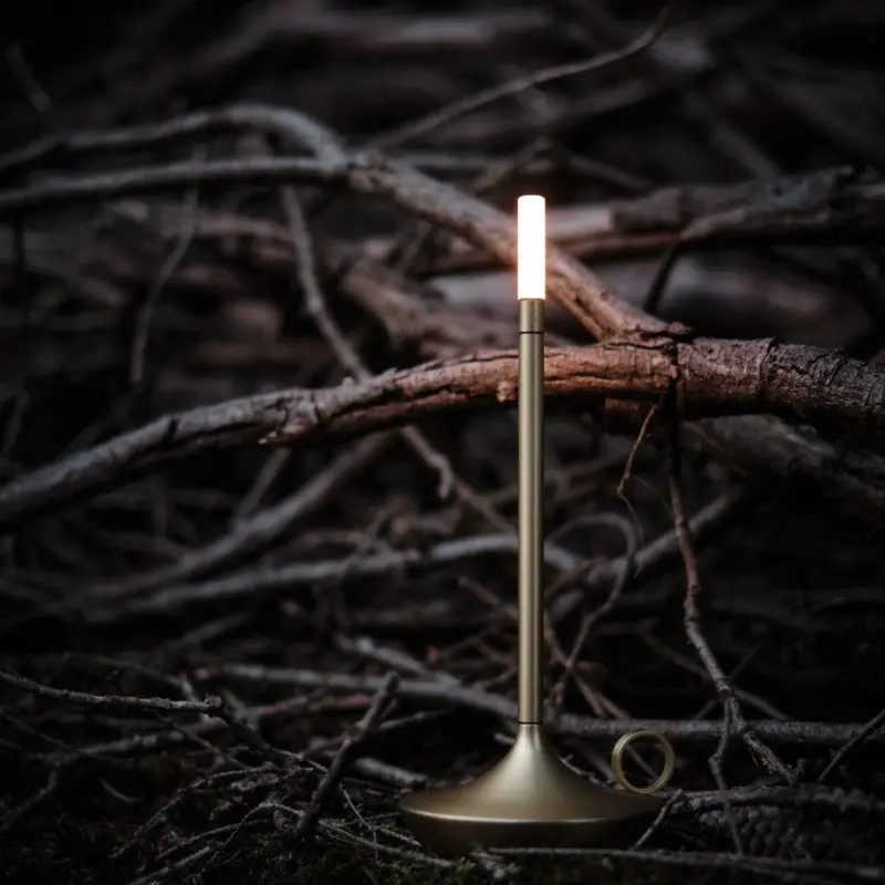 NordicCandlestickLight Gold