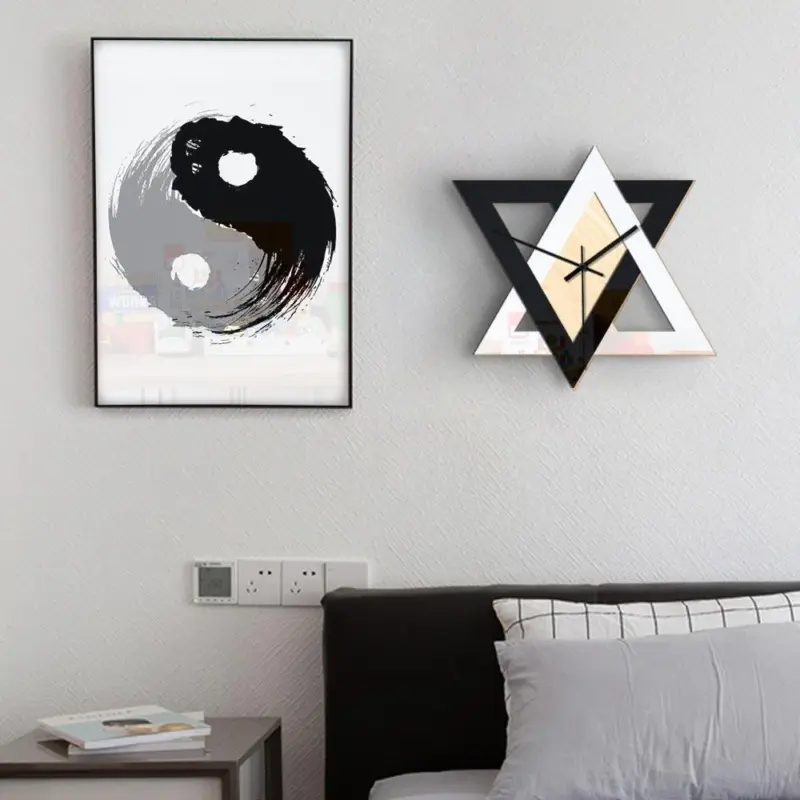 Nordic Analogue Wall Decor Clock for Home