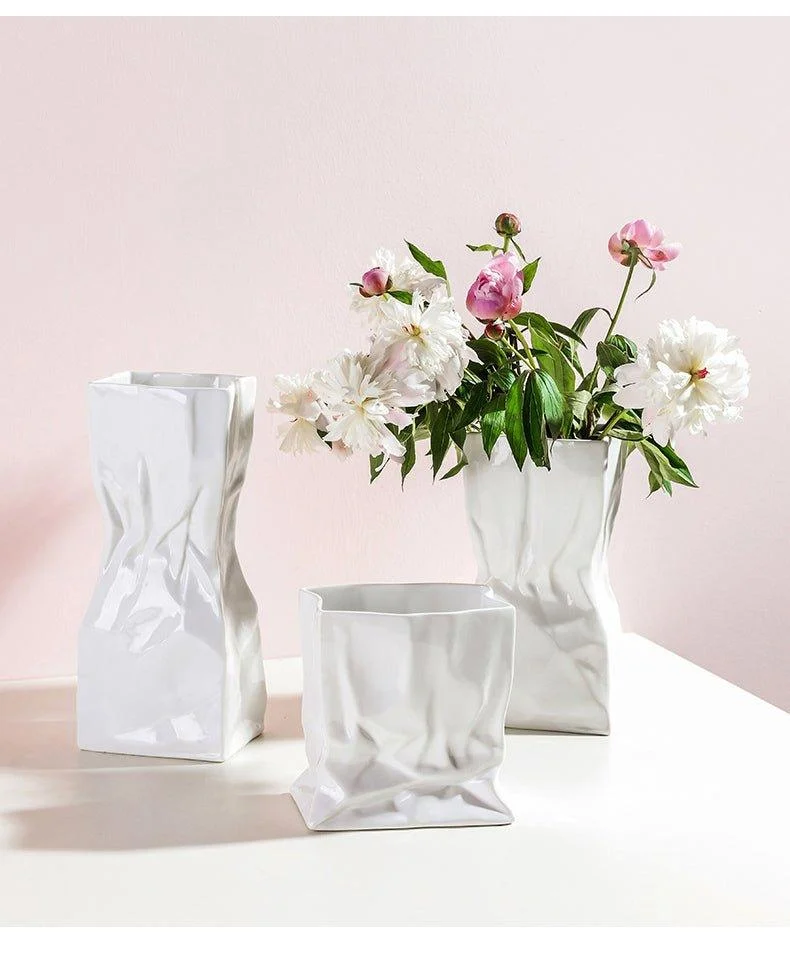 Nordic Bag Vase -