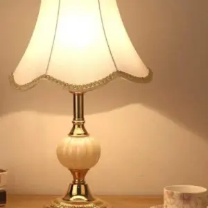 Nordic Chrome-plated Glass Table Lamp - 