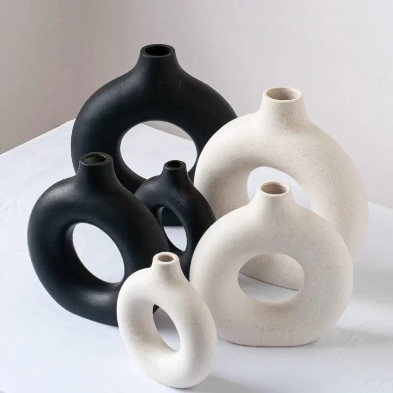 Nordic Donut Vase