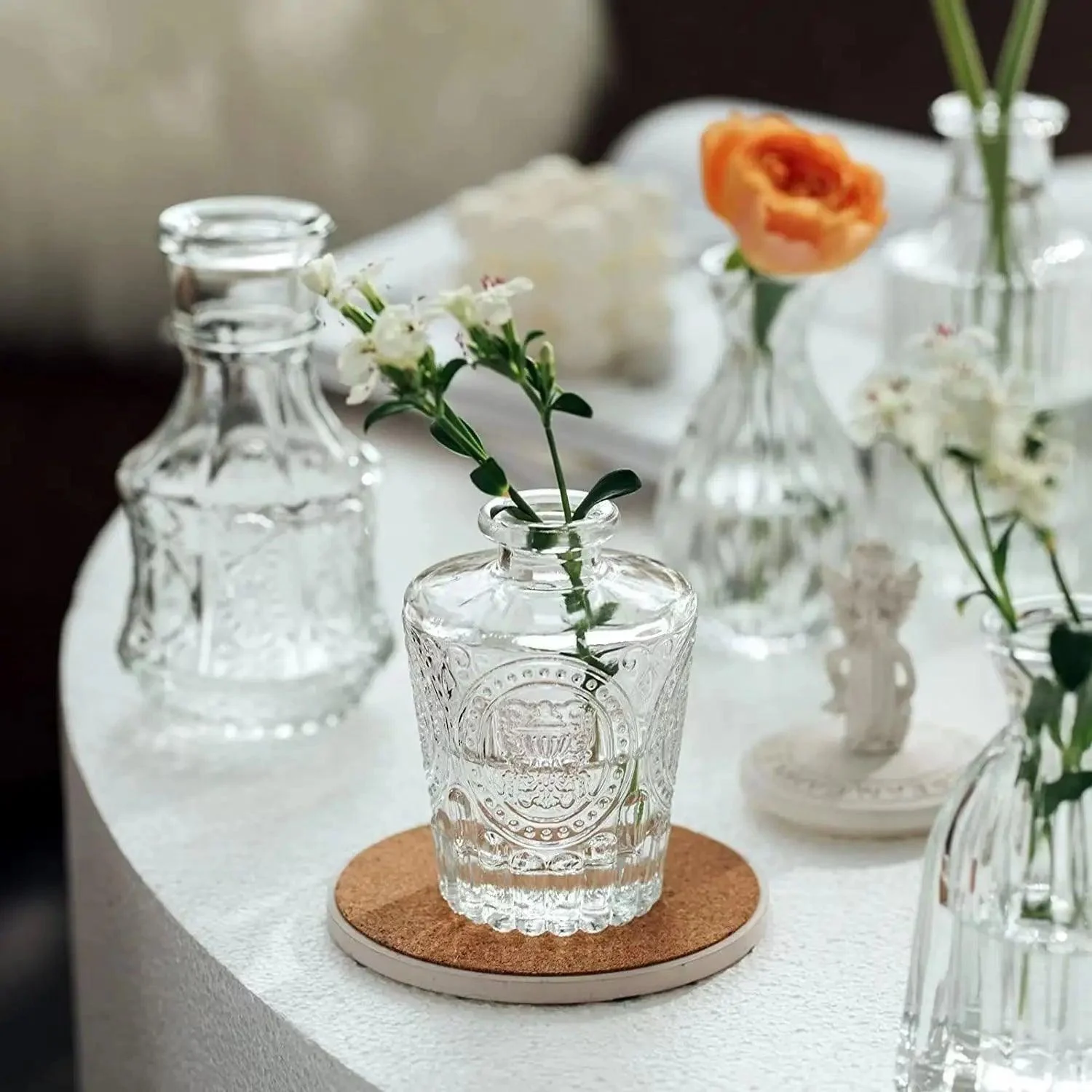 Nordic Glass Elegance: Transparent Vase for Stylish Table Décor -