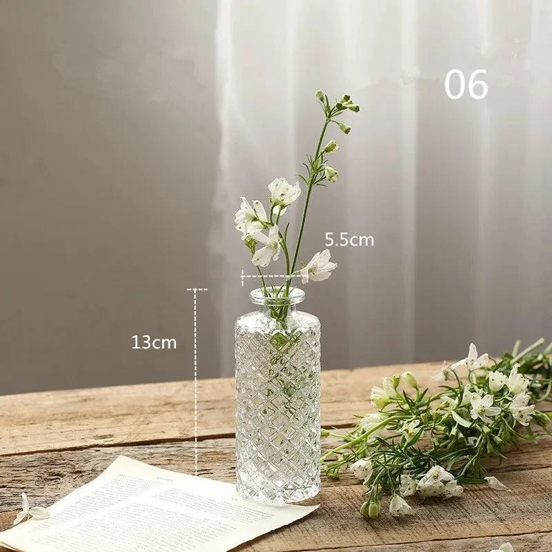 Nordic Glass Elegance: Transparent Vase for Stylish Table Décor -