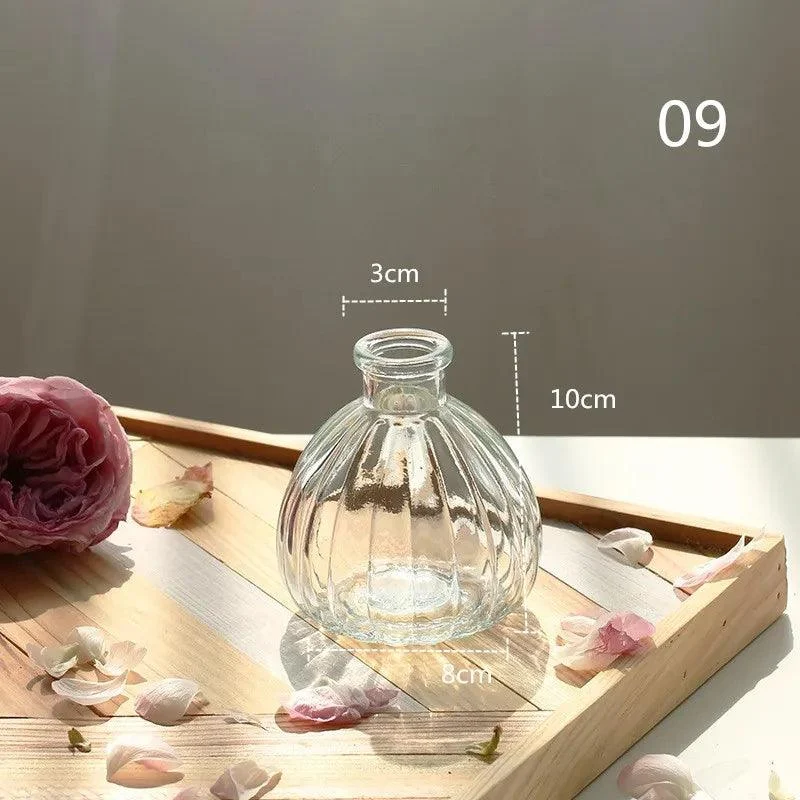 Nordic Glass Elegance: Transparent Vase for Stylish Table Décor -