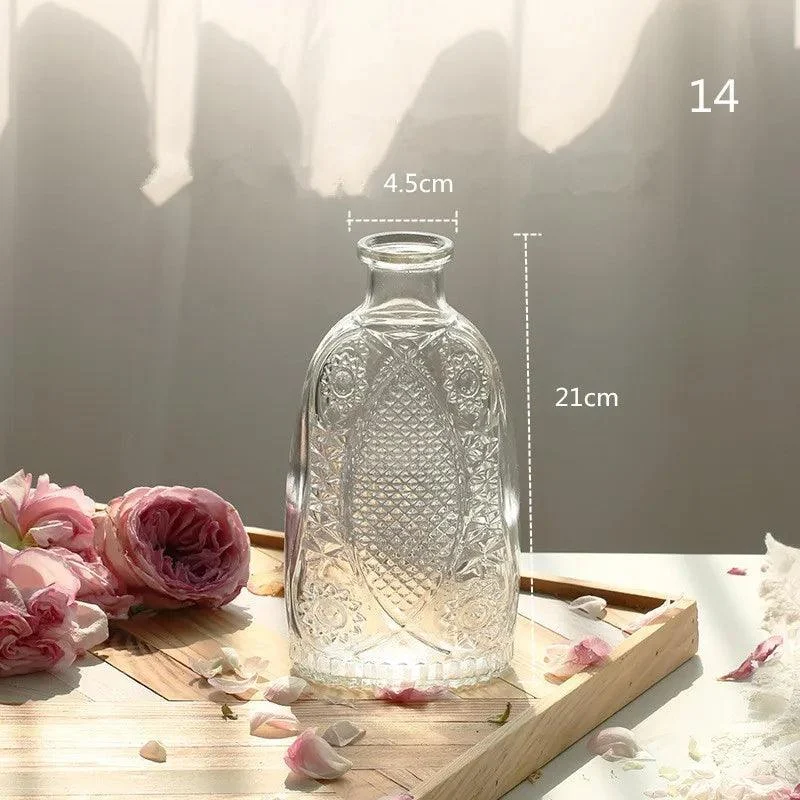 Nordic Glass Elegance: Transparent Vase for Stylish Table Décor -