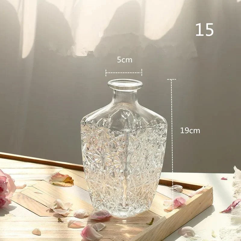 Nordic Glass Elegance: Transparent Vase for Stylish Table Décor -