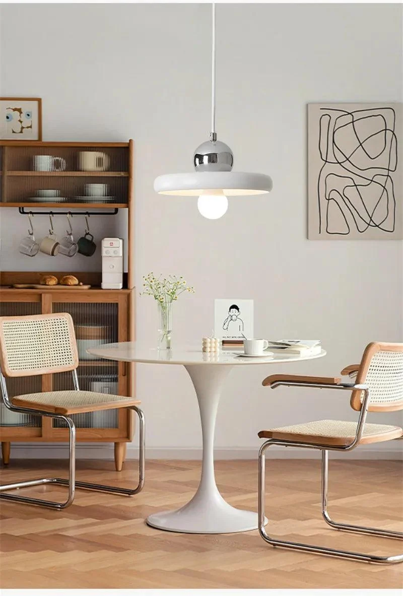 Nordic Minimalist Flying Saucer Pendant Light -