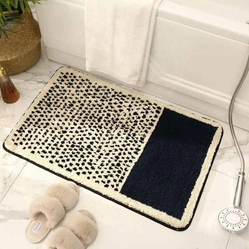 Nordic Style Abstract Hand-Crafted Bath Mat -