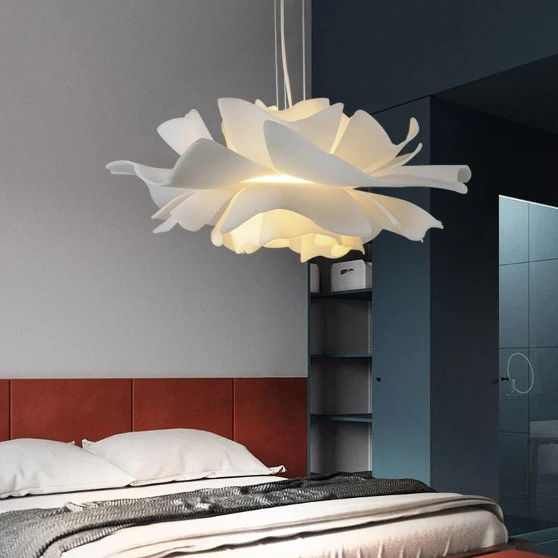 Nordic Touch Space - Flower Chandelier Ceiling Light -