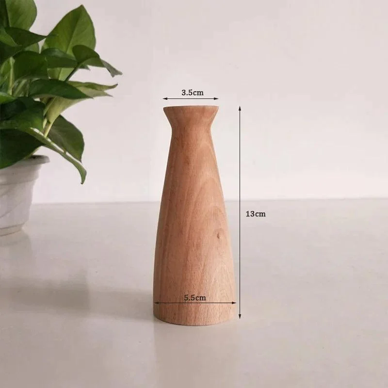 Nordic Wood Bloom: Minimalist Vase for Stylish Plant Arrangements -