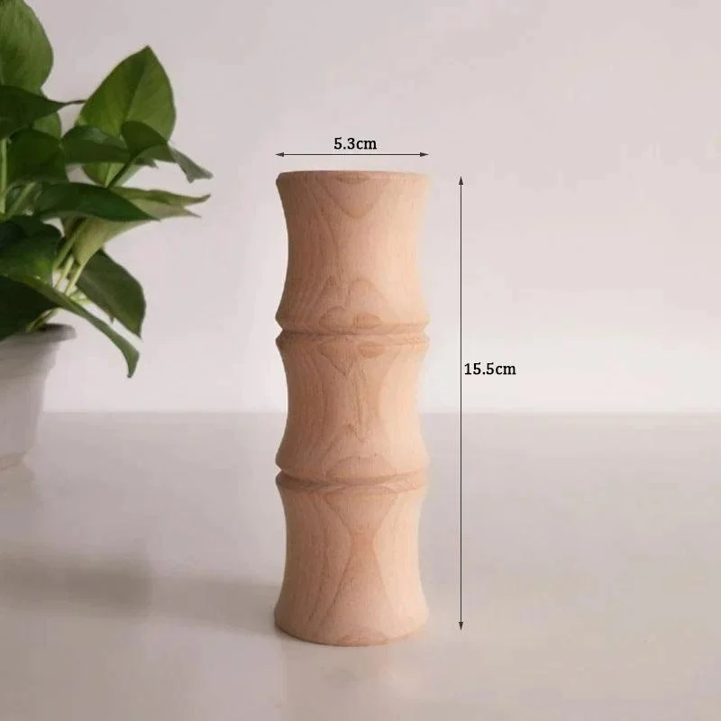 Nordic Wood Bloom: Minimalist Vase for Stylish Plant Arrangements -