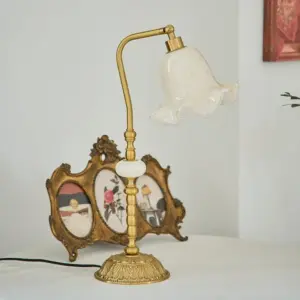 Homeko Fashion Floral Brass Table Lamp