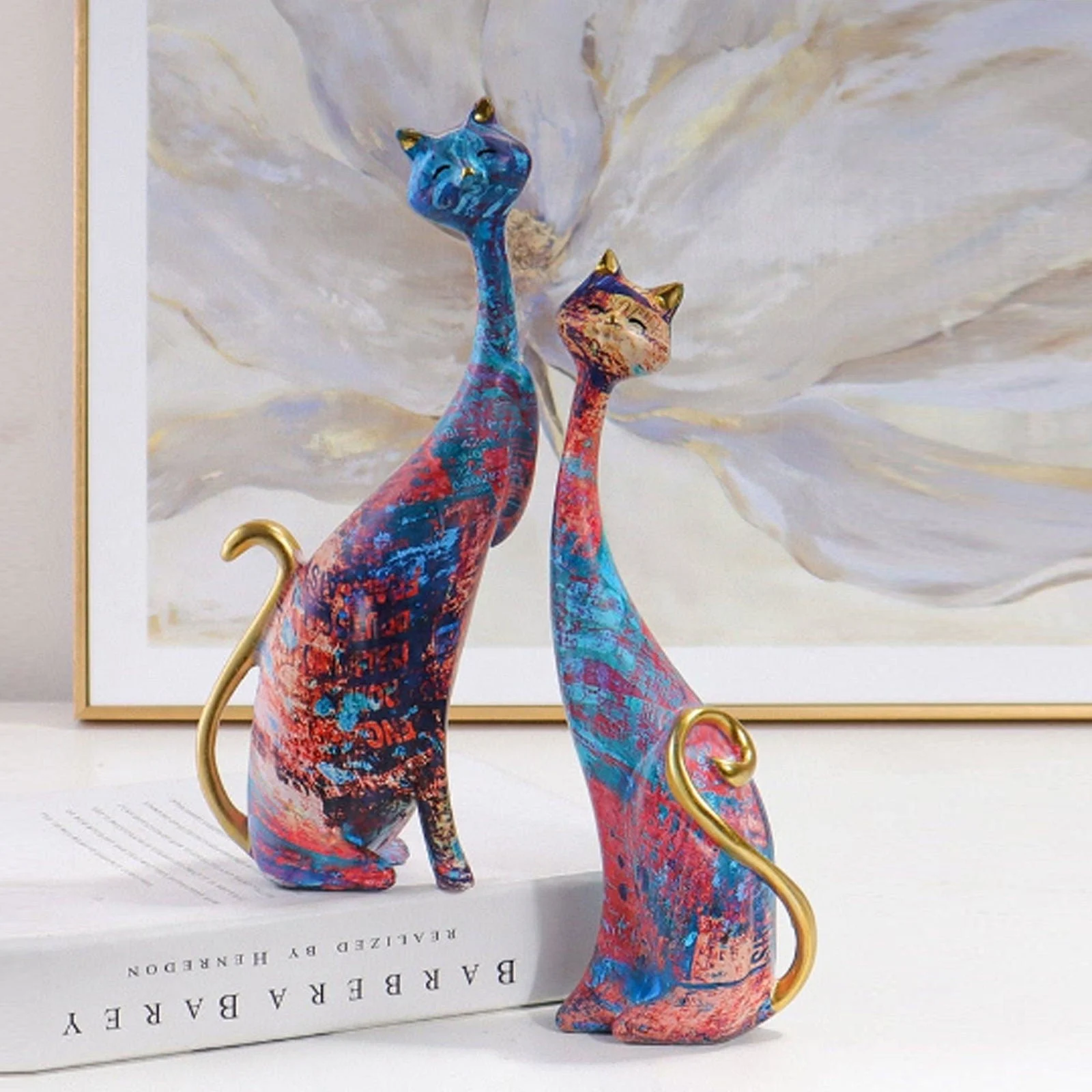 Oil Painted Couple Cat Home Decor Sculpture -